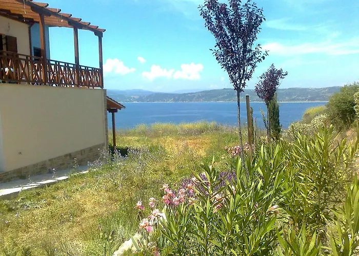 Vakantiehuis Marvelous Sea View Eco Ammouliana